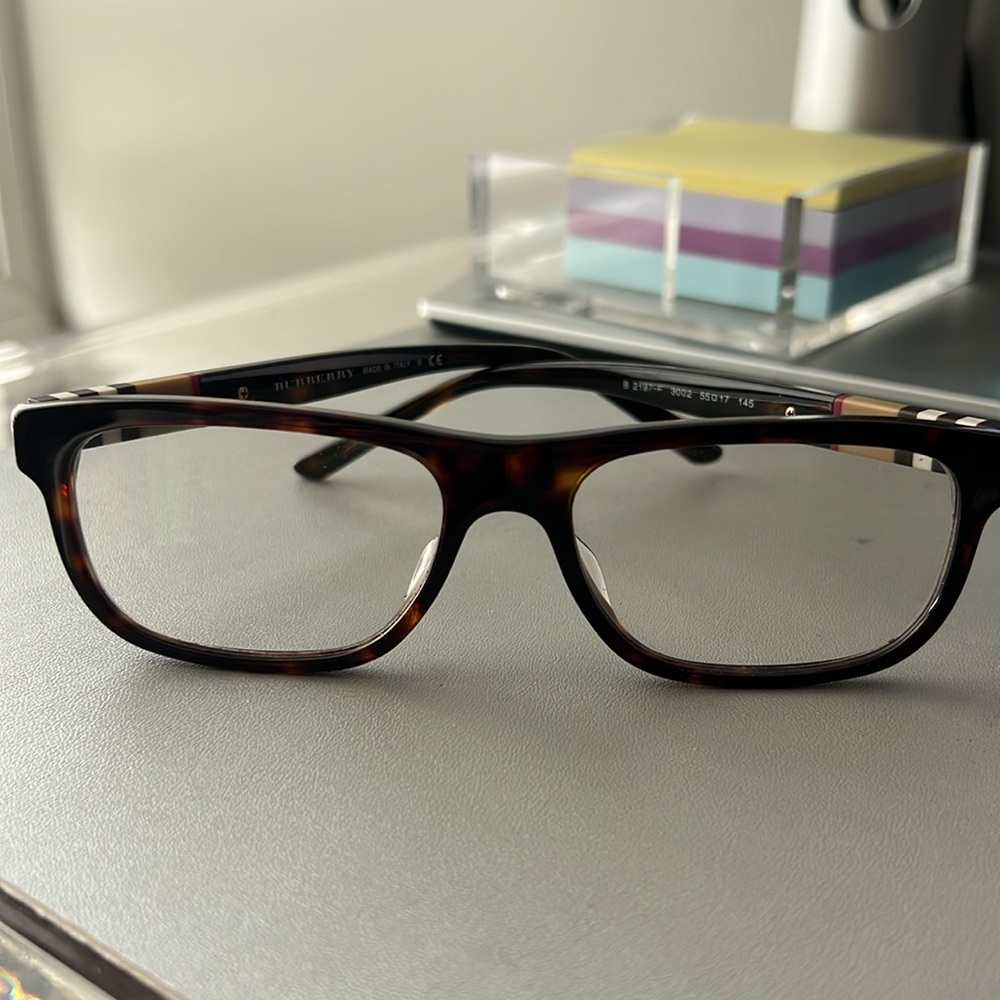 Burberry Frames - image 3